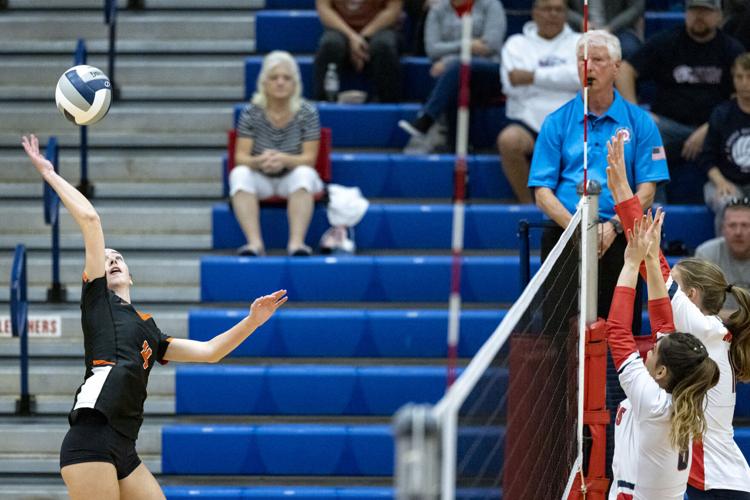 PREP ROUNDUP Sioux City East volleyball sweeps North to stay unbeaten