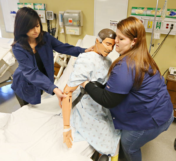 Nurses use muscle to care for obese patients | Health, Medicine and Fitness  | siouxcityjournal.com