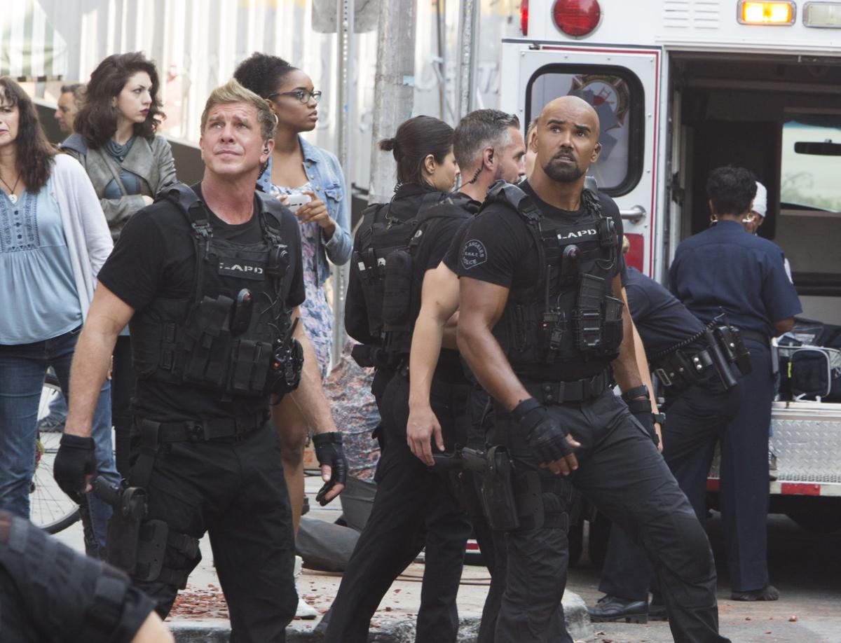 Shemar Moore Patrols The Mean Streets Of Los Angeles In S W A T Television Siouxcityjournal Com