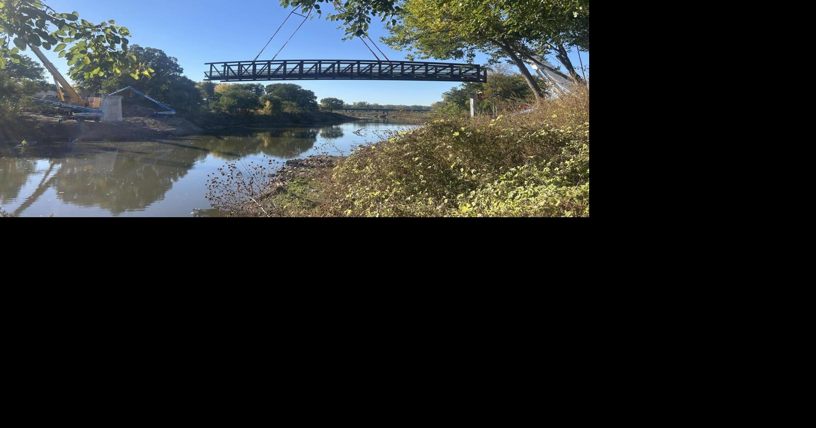 Council approves 2 items for Big Sioux Pedestrian Bridge project