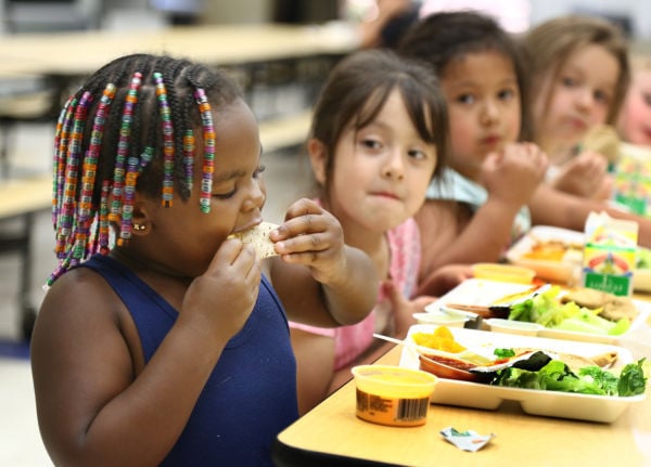 Sioux City school district's free lunch program opens June 1 | Local ...