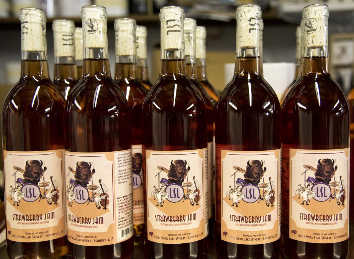 Little Swan Lake Winery