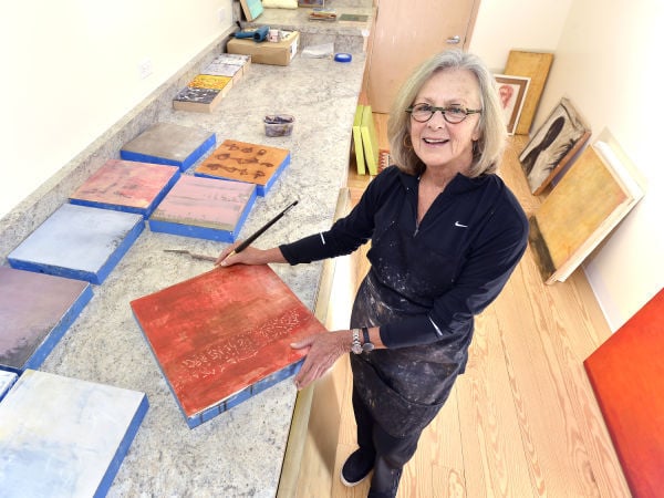Sioux City Artist Karen Chesterman