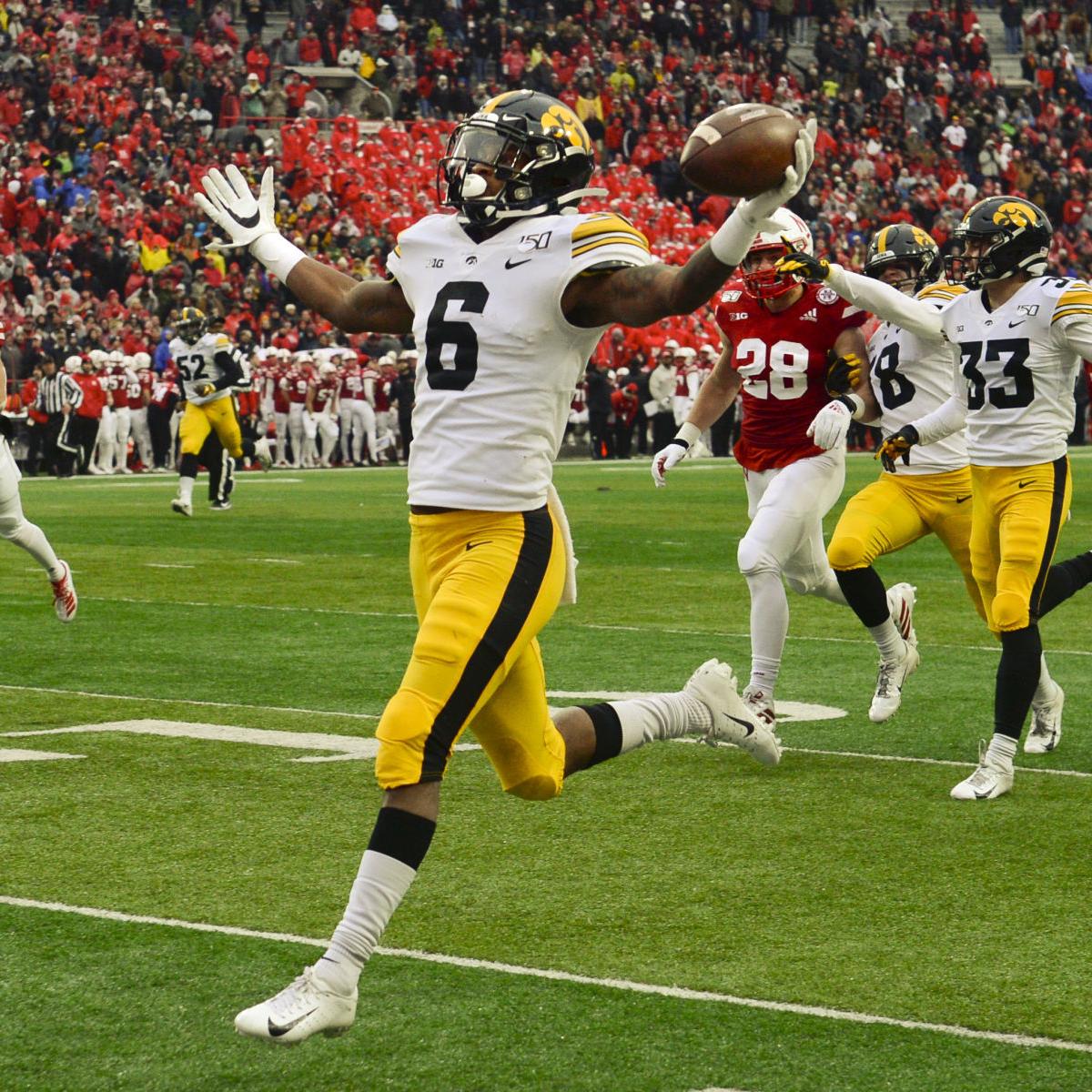 Hawkeyes Receiver Ihmir Smith Marsette Wants More Catches In Bowl