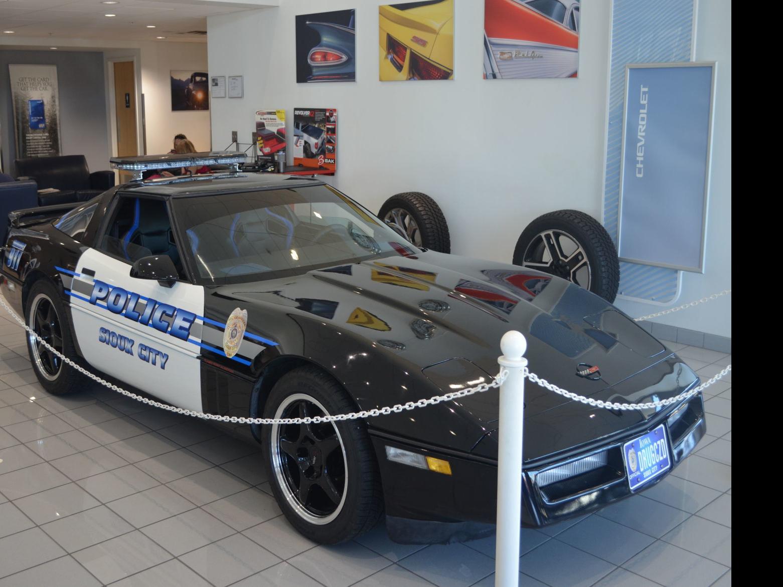 The Vette Returns Sioux City Police Reveal Newly Refurbished Vehicle Local News Siouxcityjournal Com