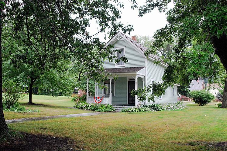 Glenn Miller birthplace museum