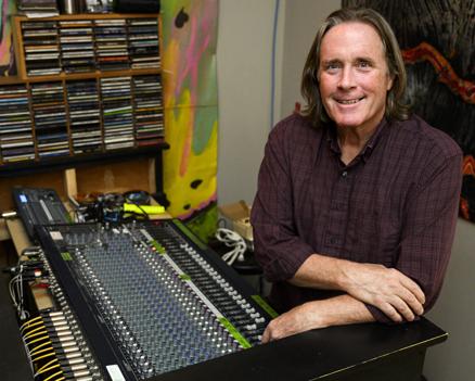 Sioux City music promoters shares secrets of bringing acts - Vimarsana News