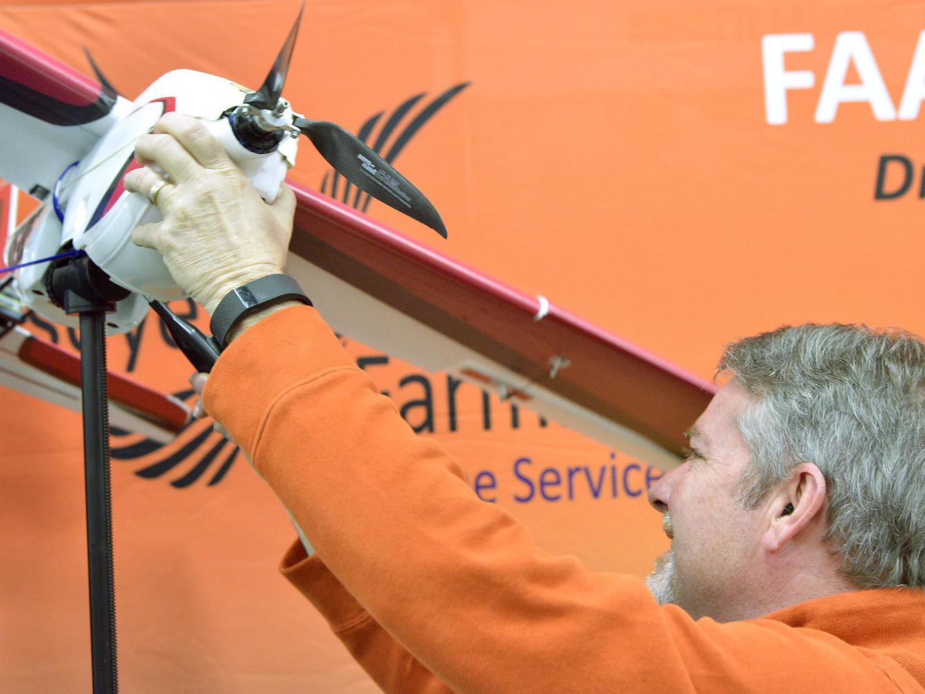 Nw Iowa Native Returns To Home State With Drone Business Agriculture Siouxcityjournal Com