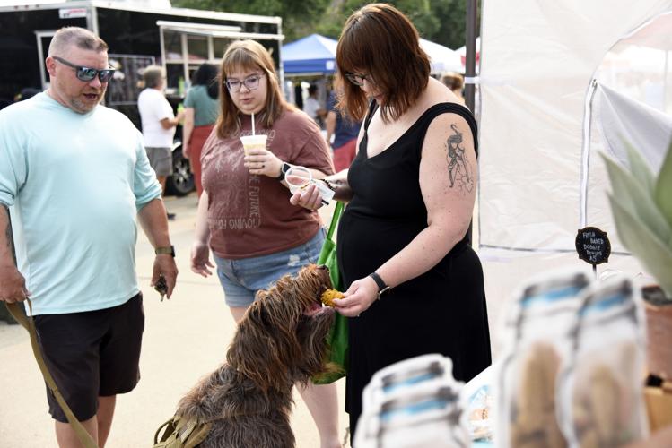 SitPrettyBarkery_7.jpg