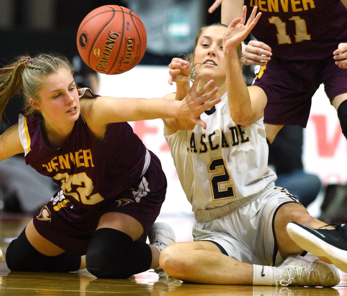 East Goes Cold In 4th Falls One Game Short Of State Tournament