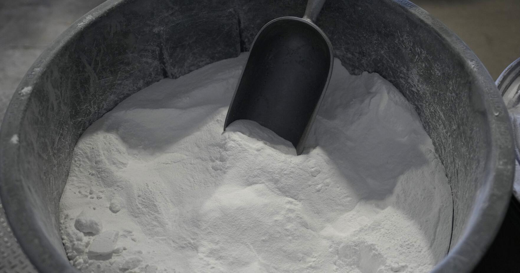 EV makers race to secure lithium sources for batteries - Vimarsana News