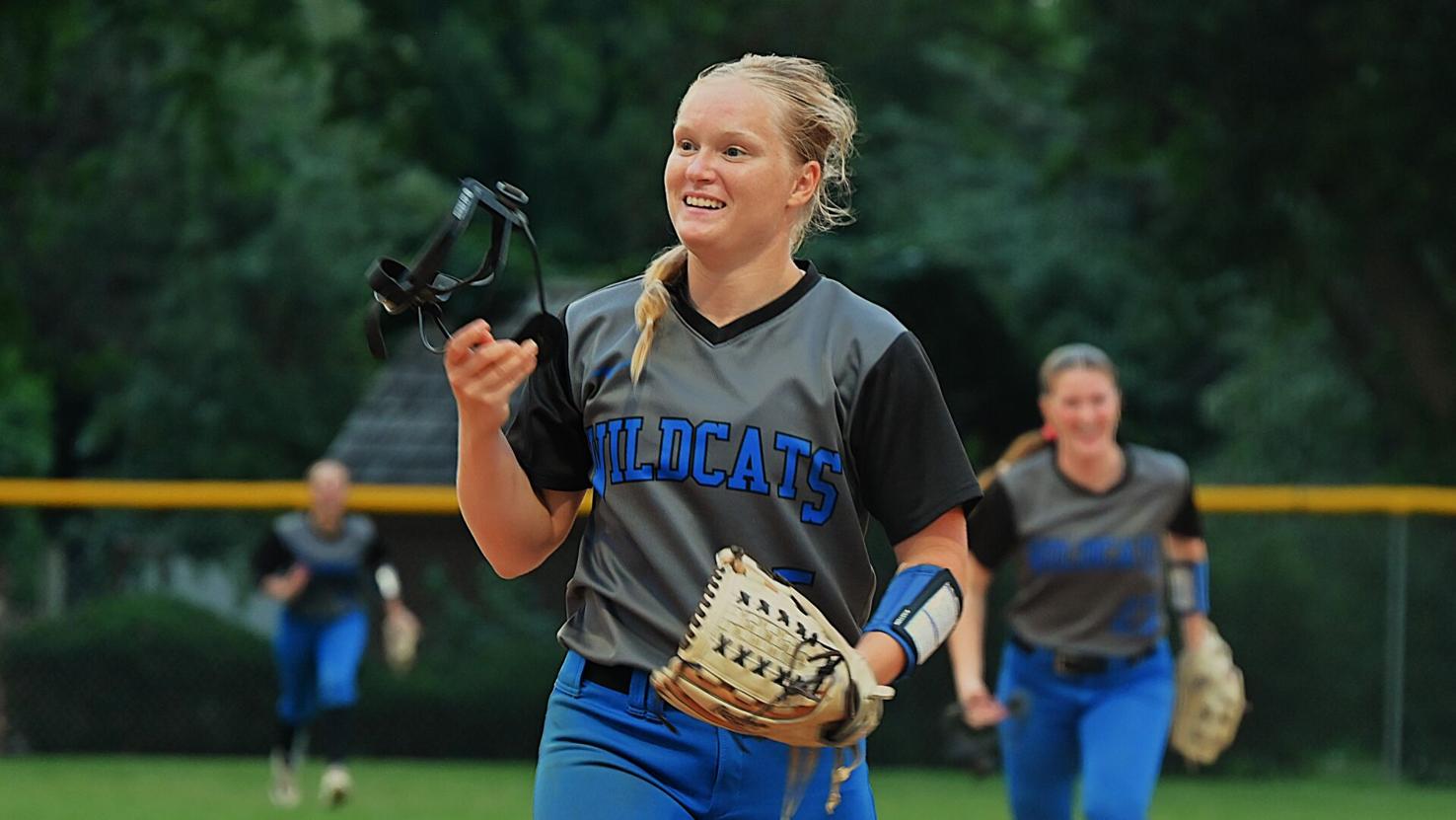 No. 4 West Lyon outlasts Unity Christian to remain unbeaten