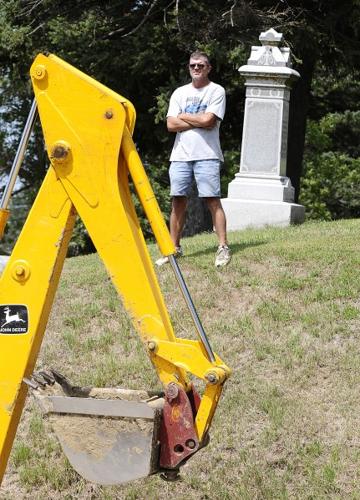 Home gravedigger