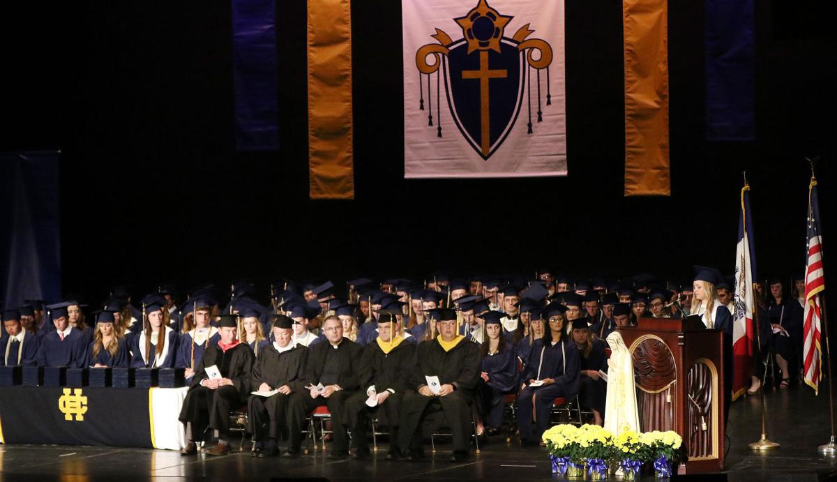 Heelan High School graduates Latest News