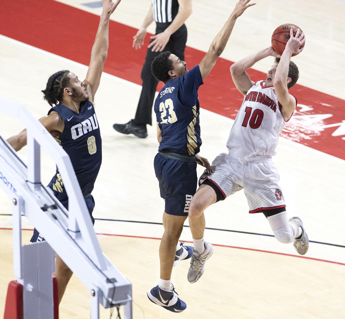 USD vs Oral Roberts men's basketball