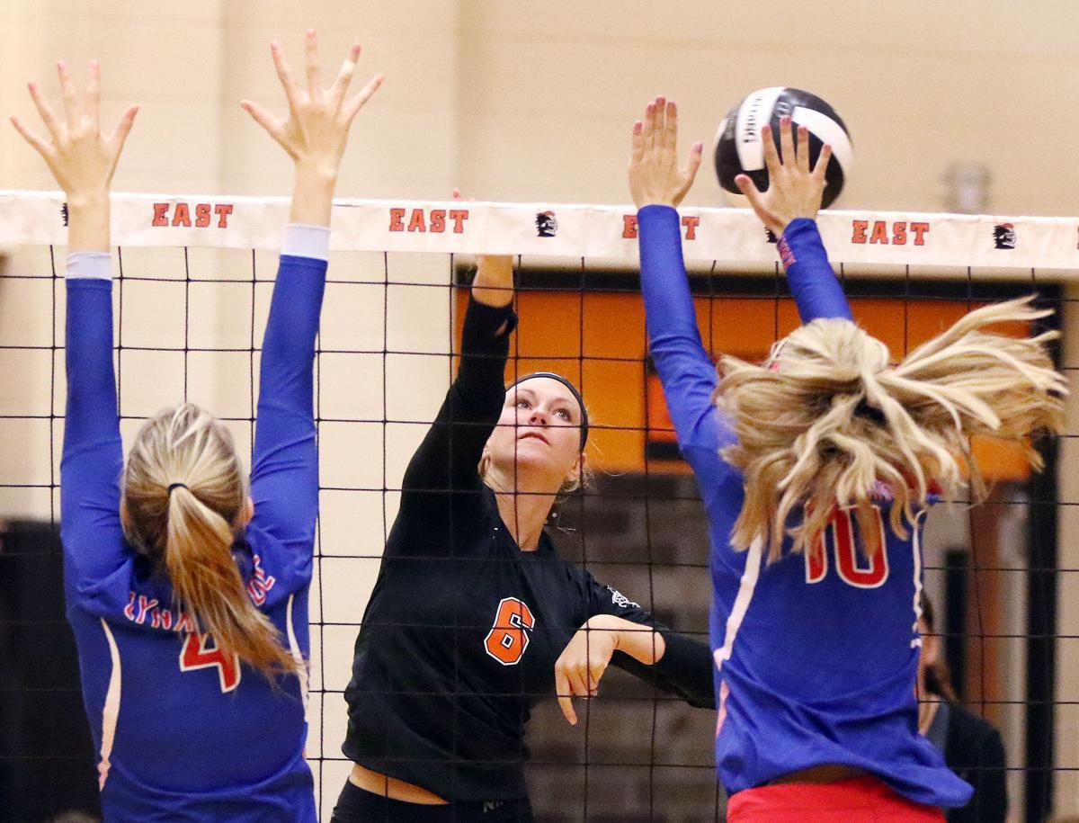 202 Black Raiders The state's bestkept volleyball secret East High