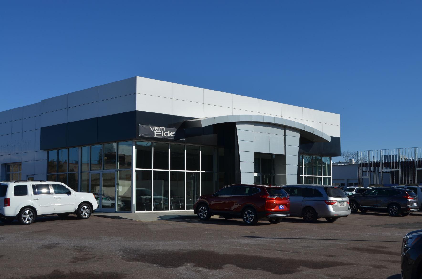 Vern Eide acquires Sioux City Mitsubishi dealership from Woodhouse