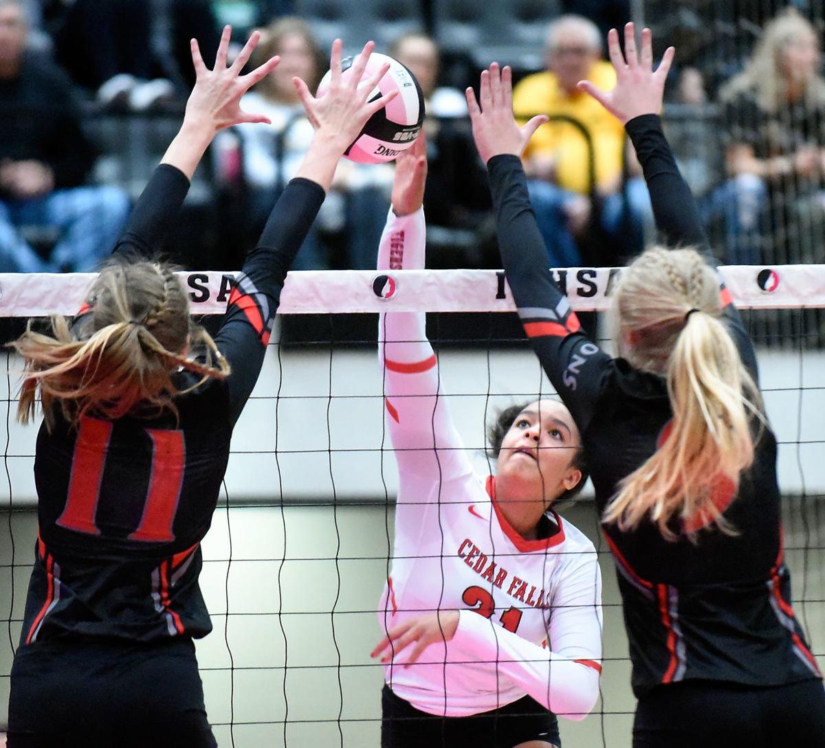 Iowa State Volleyball Cedar Falls vs. Linn-Mar