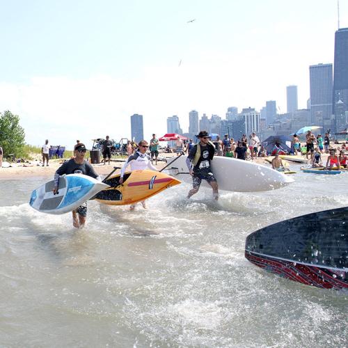 Philip Ramstack (center) racing in the 2013 Midwest circuit in Chicago, Illinois.