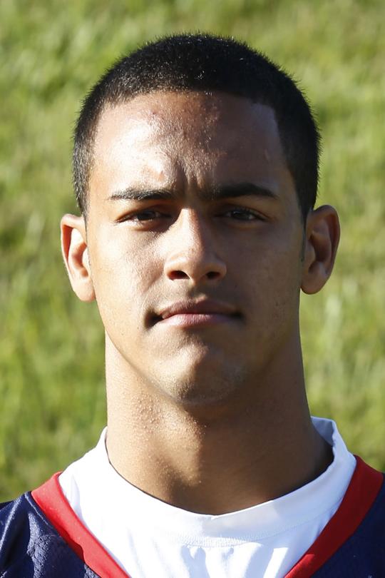 Clayborne opens season with recordsetting performance