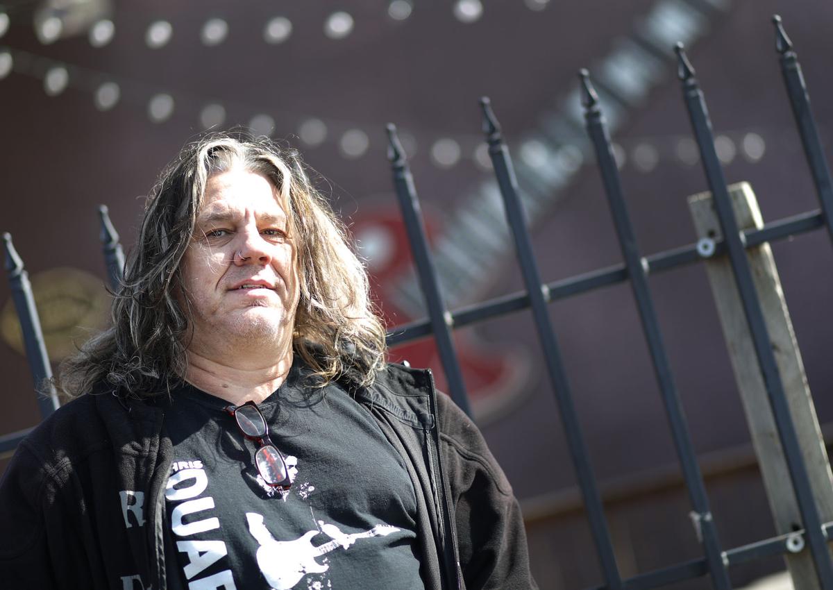 chesterfield weekender