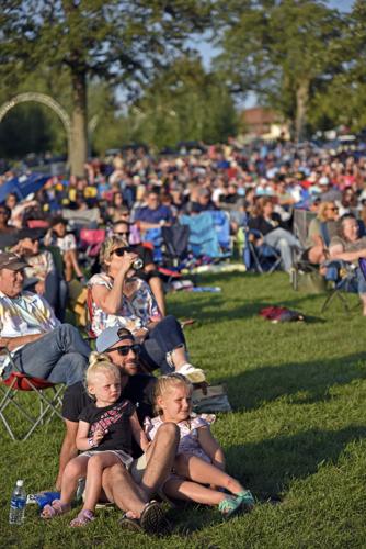 PreservationPlazaAudience.jpg