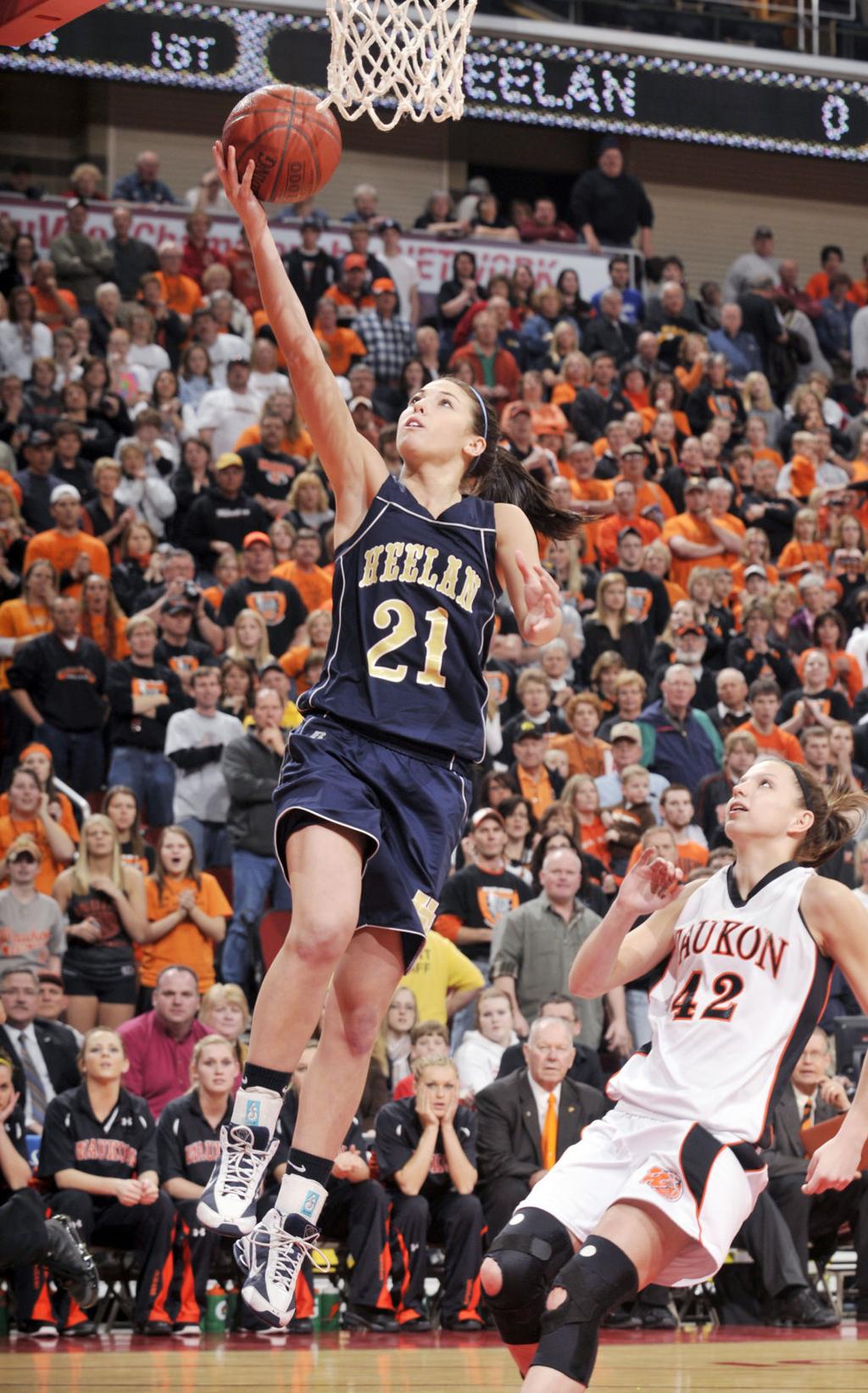 Poe Heelan S Tritz To Enter Ighsau Hall Of Fame Bishop Heelan