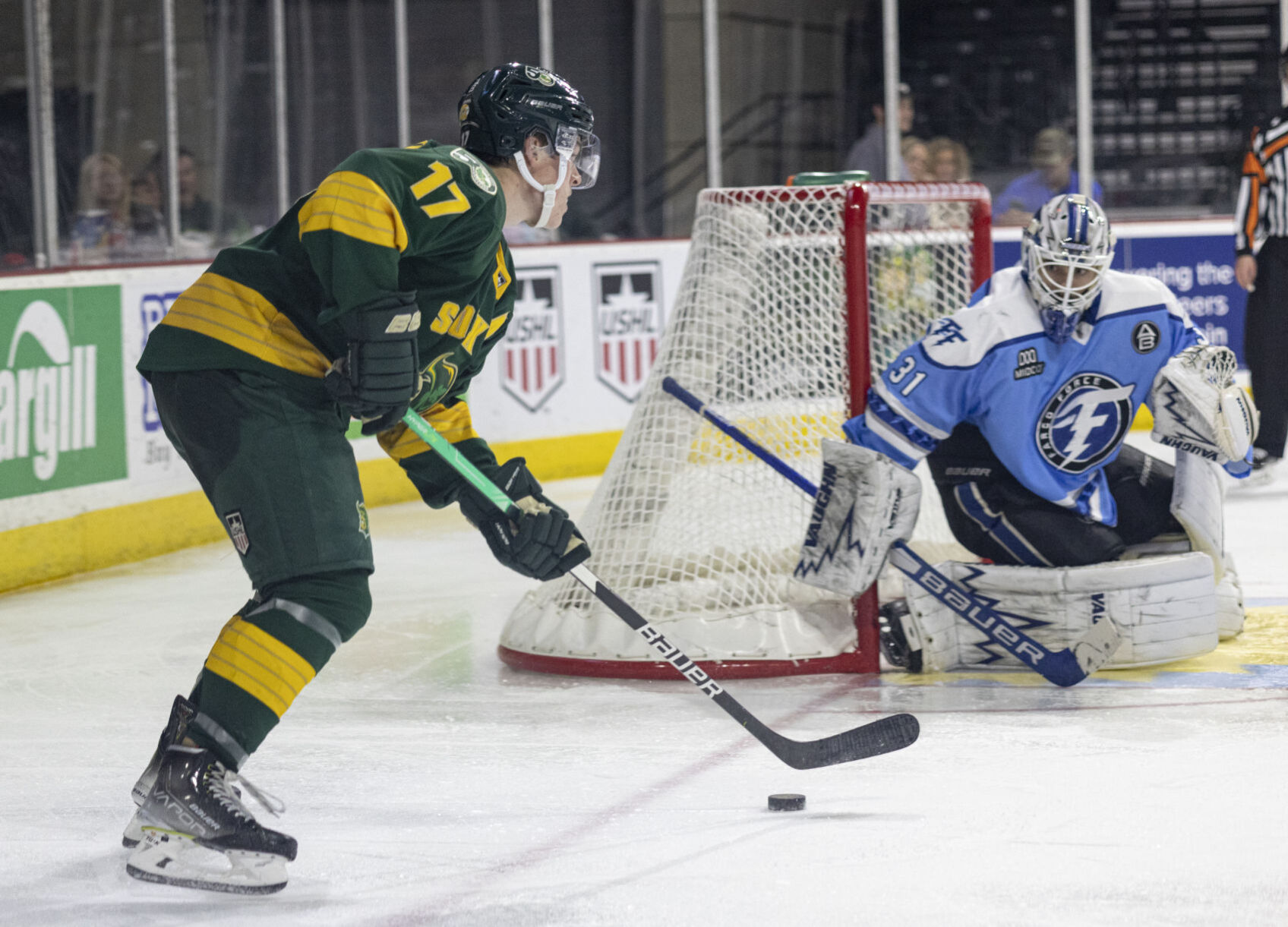 Grant Slukynsky scores first USHL goal against Fargo
