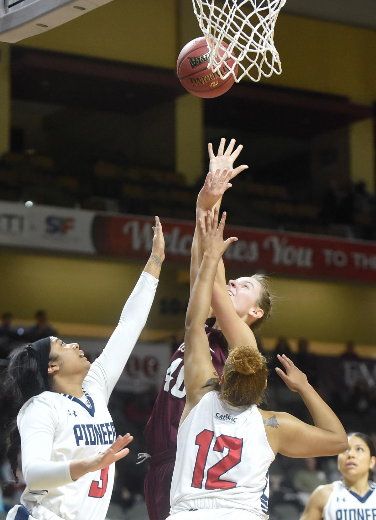 Basketball NAIA Morningside vs. Antelope Valley