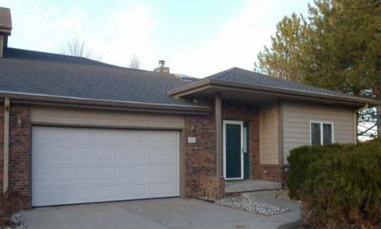 856 Willow, Dakota Dunes - $222,500