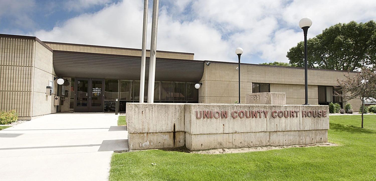 Union County Sheriff Jim Prouty faces challenge from Presley Helm in Republican primary
