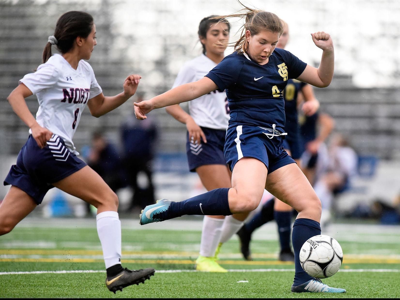 Shawn Mansfield Returns To Heelan Girls Soccer But Has To Wait