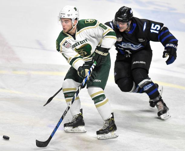 Hockey Fargo Force at Sioux City Musketeers