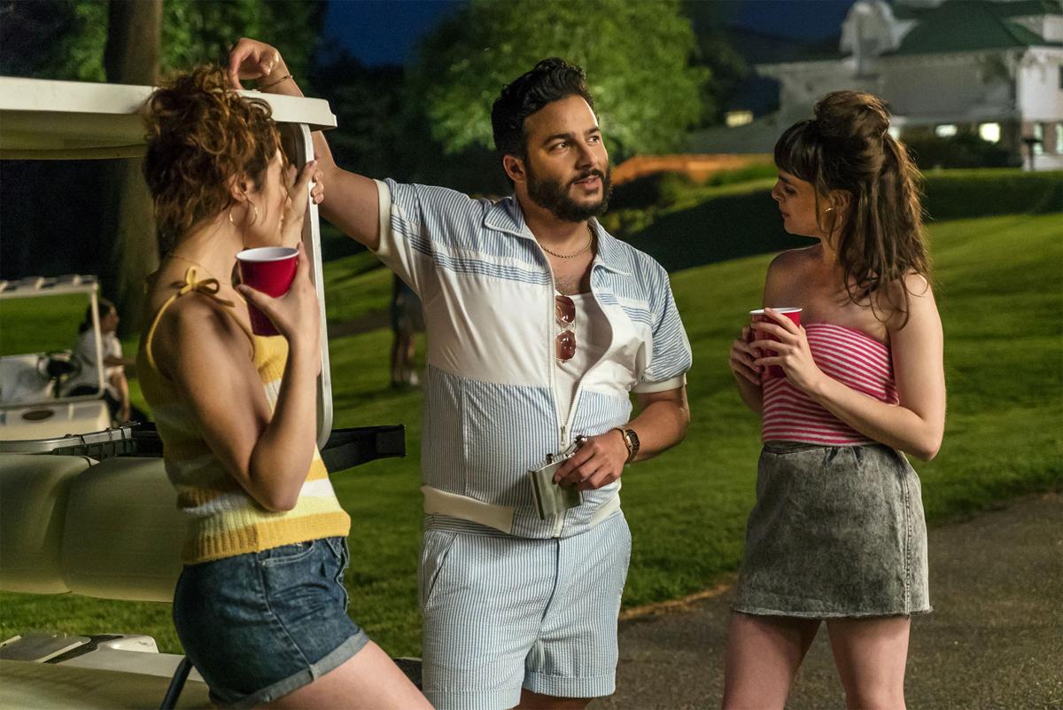 The 80s Were Great Says Red Oaks Jennifer Grey Television Siouxcityjournal Com A young tennis player works at the prestigious and exclusive red oaks country club during the summer between his sophomore and junior years of college in the 1980s. says red oaks jennifer grey