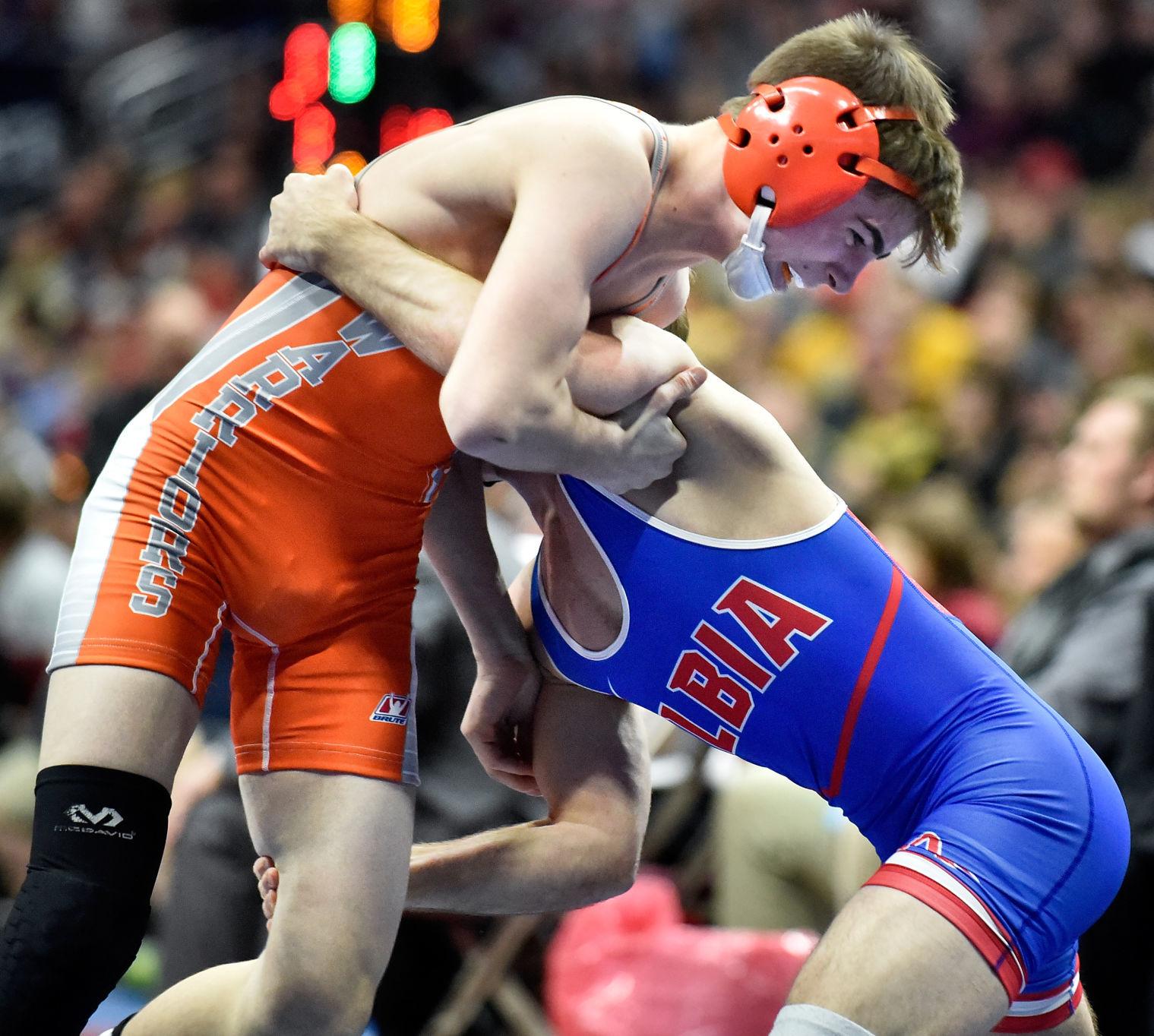 Photos Iowa state wrestling championships Saturday action Wrestling