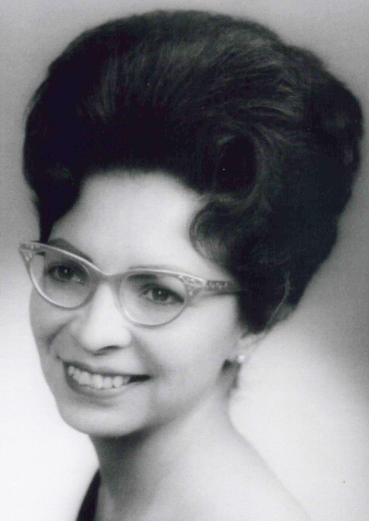 Lois Rose Medina