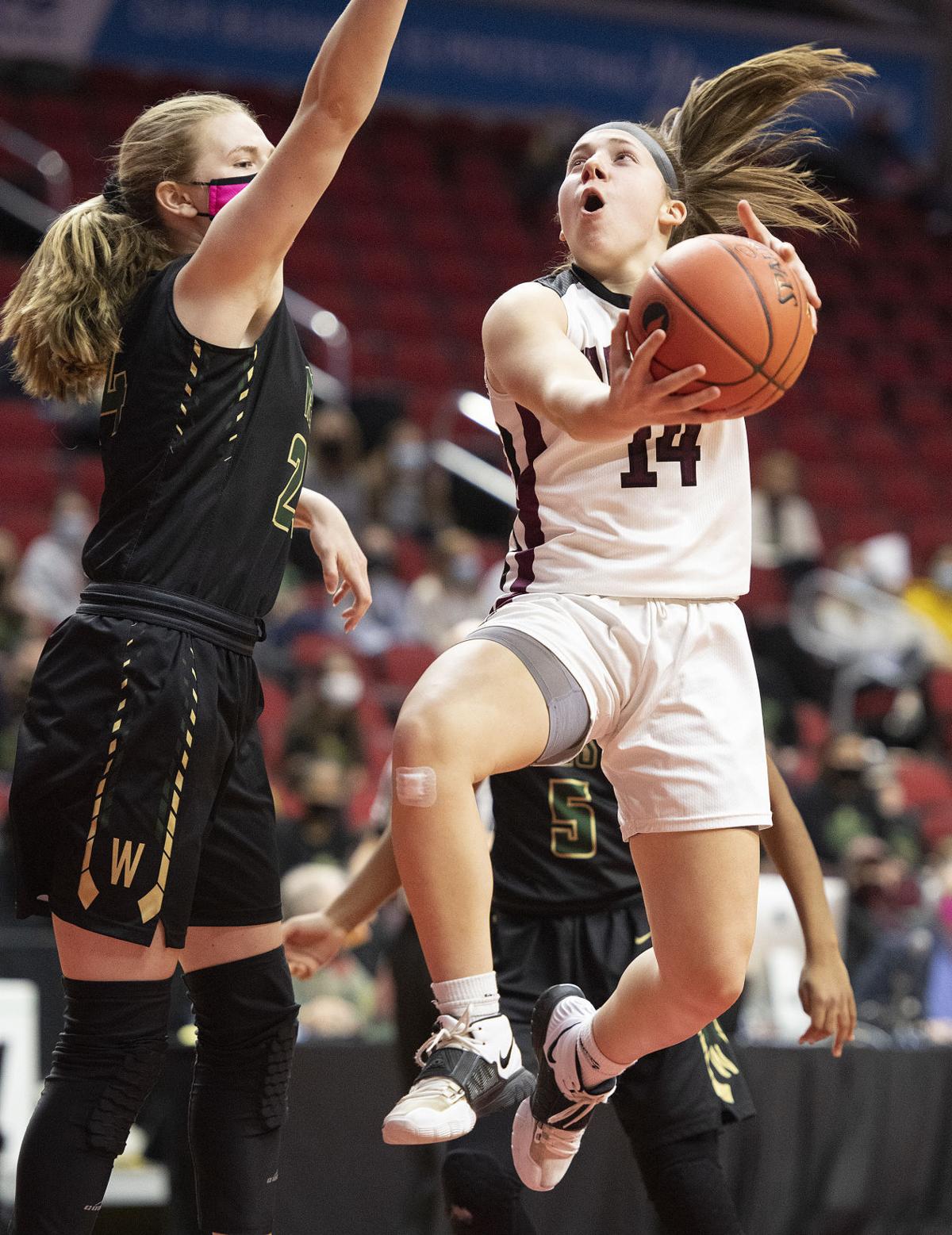 Waterloo West vs Iowa City West girls state basketball