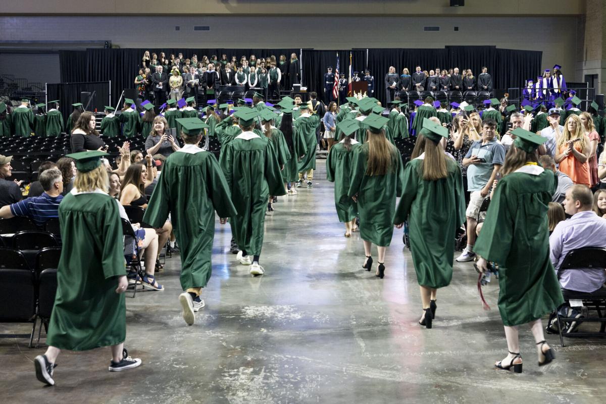 PHOTOS 2022 Sioux City West graduation