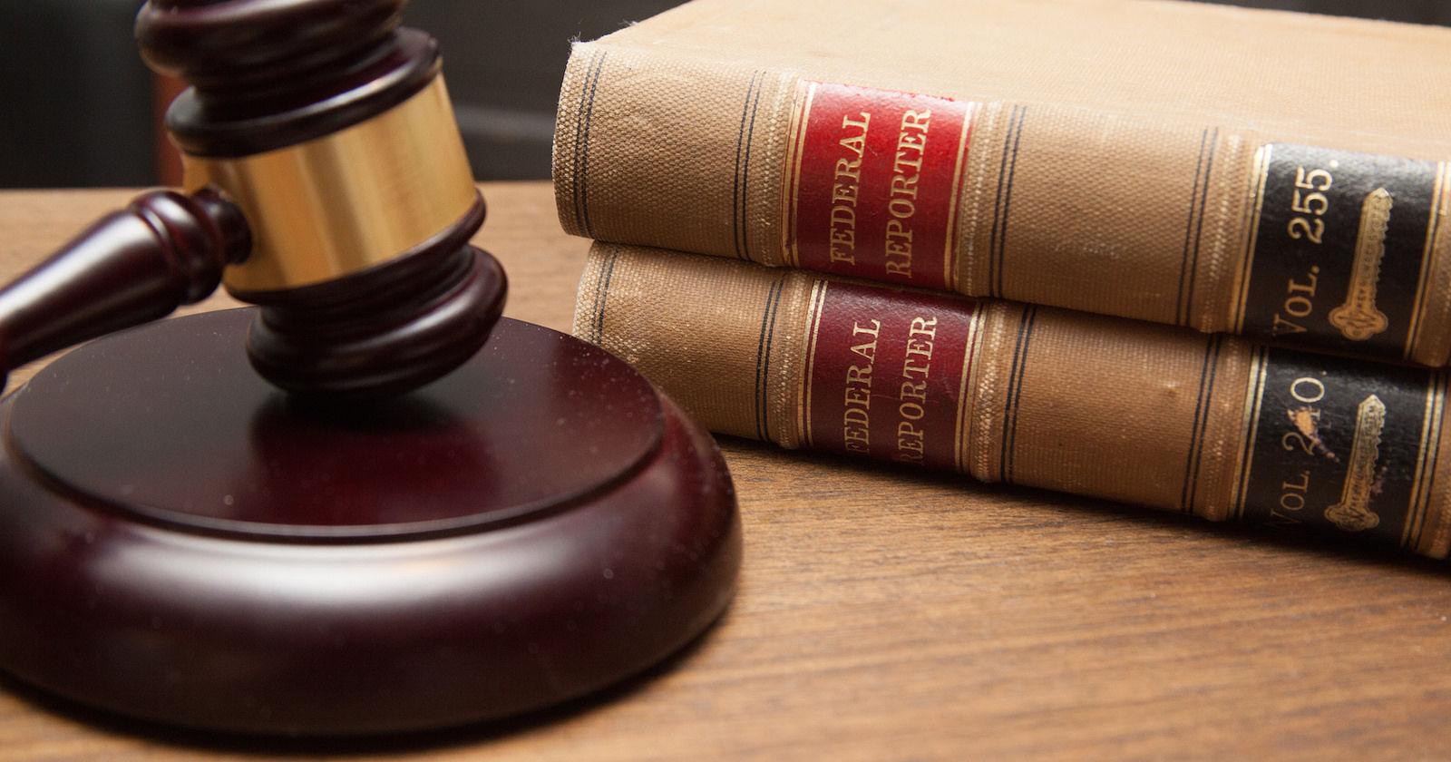 Wakonda, South Dakota pharmacist pleads guilty of stealing painkillers over near three-year period