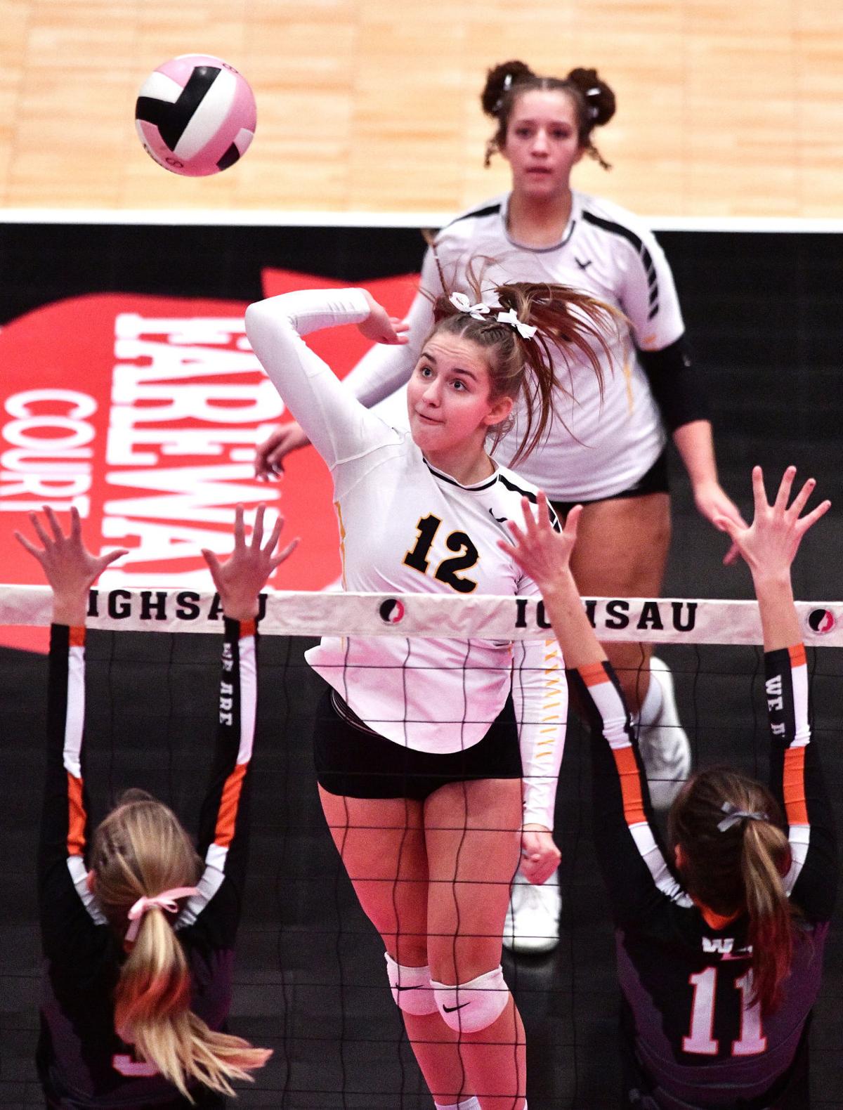 Waverly-Shell Rock vs West Delaware state volleyball