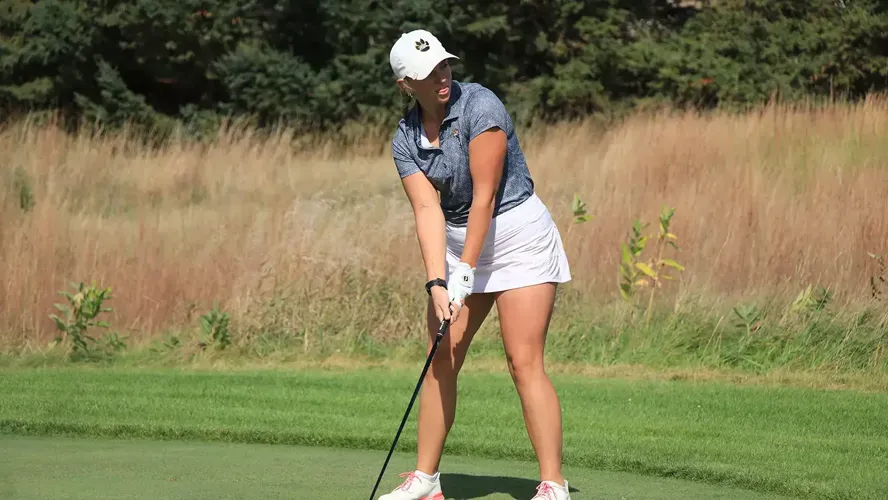 Johnson sets new 54-hole scoring record to lead Wildcats at Central Region Preview