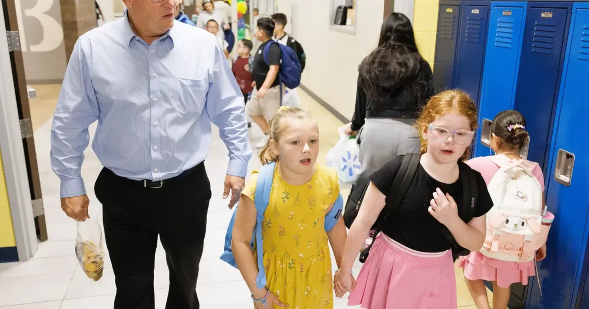 Sioux City public schools welcome students as fall term begins