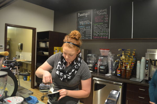 Cafe aims to be hub of Sioux City office tower