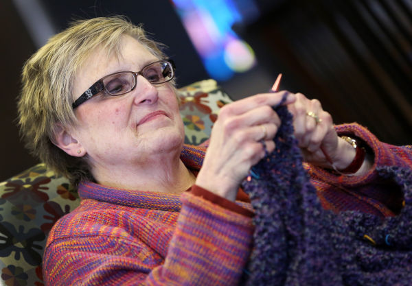 Knitting Class: Learn to Knit a Scarf - Think Iowa City