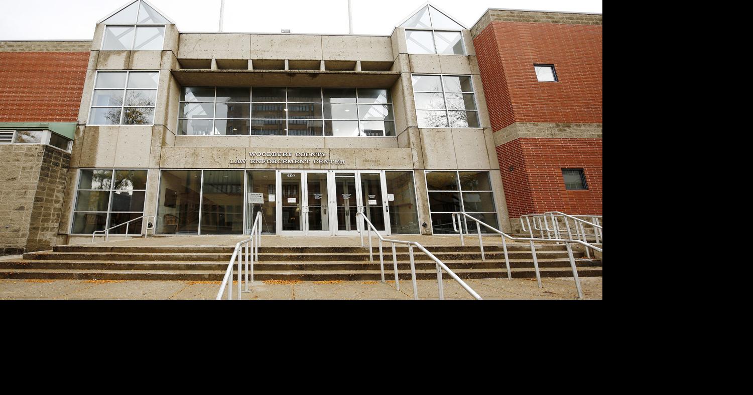Former inmate sues Woodbury County Jail over medical care
