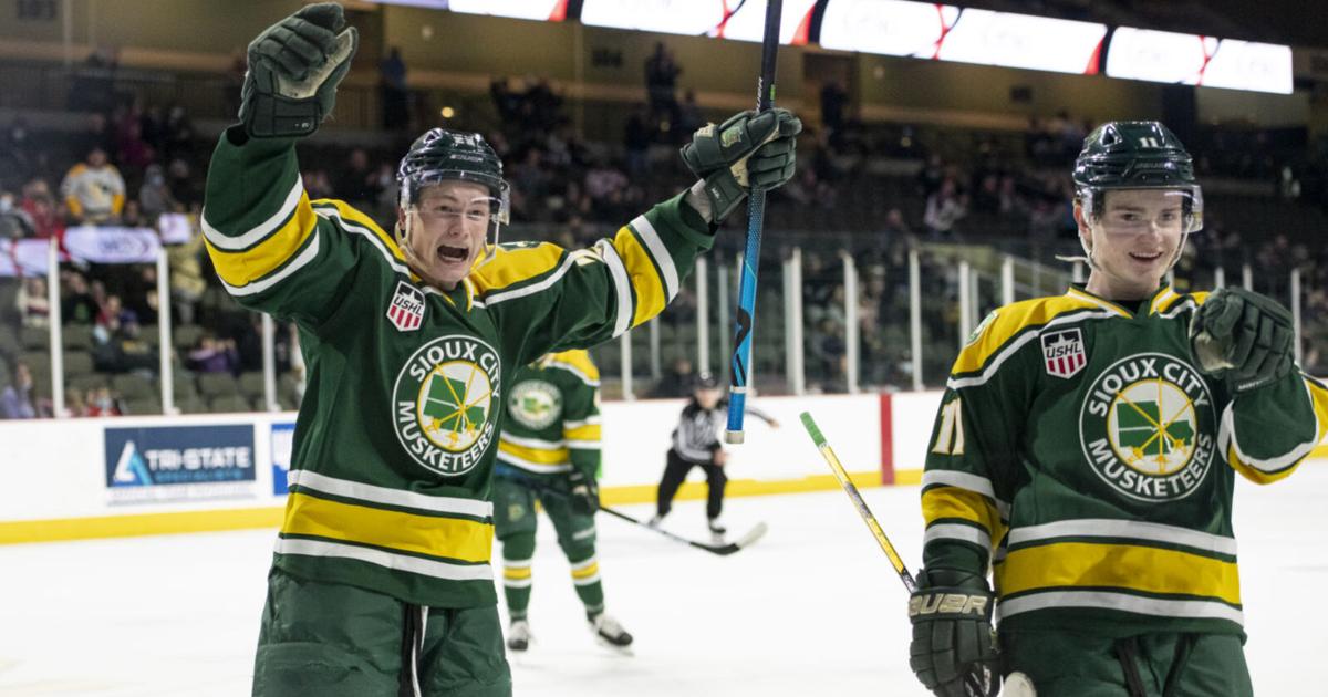 Sioux City Musketeers reflect on season that ends in Clark Cup playoffs