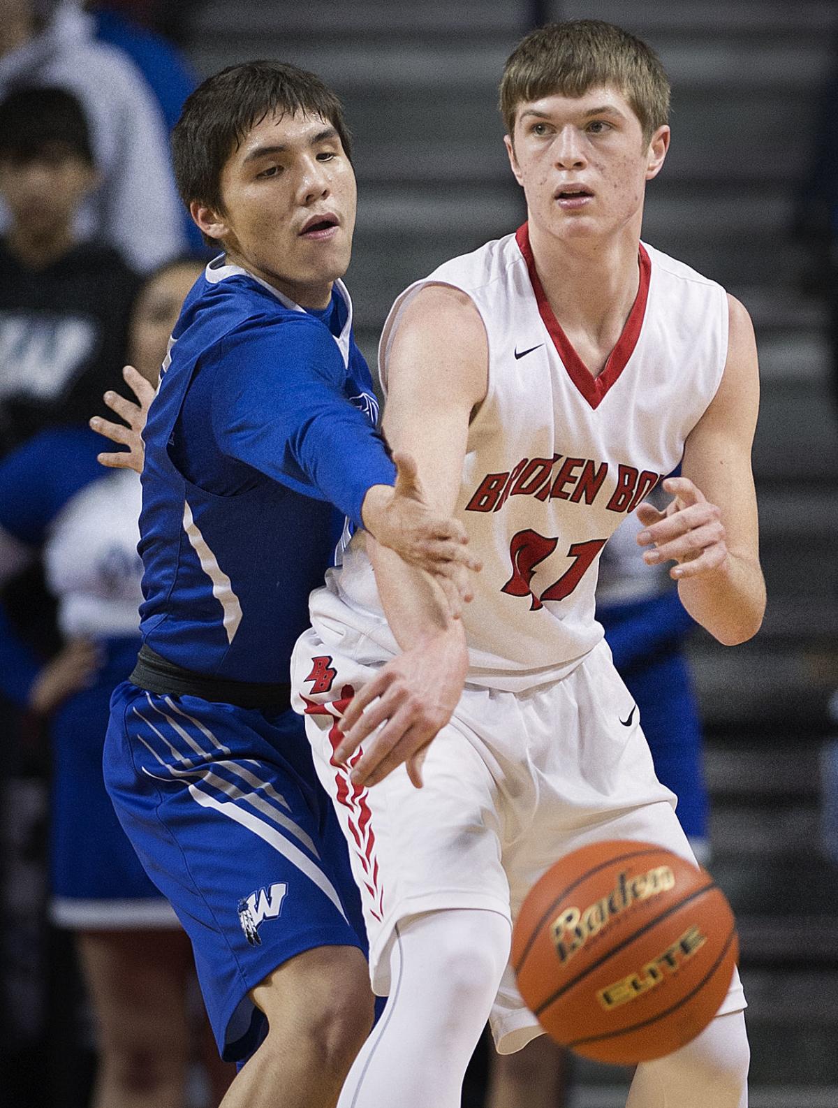 Winnebago gets rematch with Wahoo for title Basketball