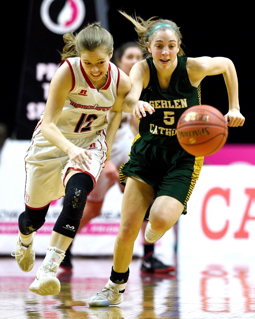 Gehlen Catholic Goes Toe To Toe With No 2 Marquette Catholic In