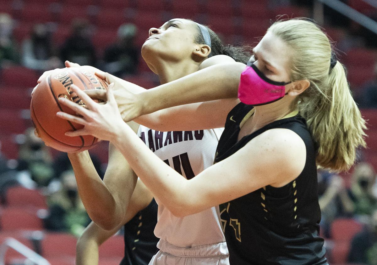 Waterloo West vs Iowa City West girls state basketball