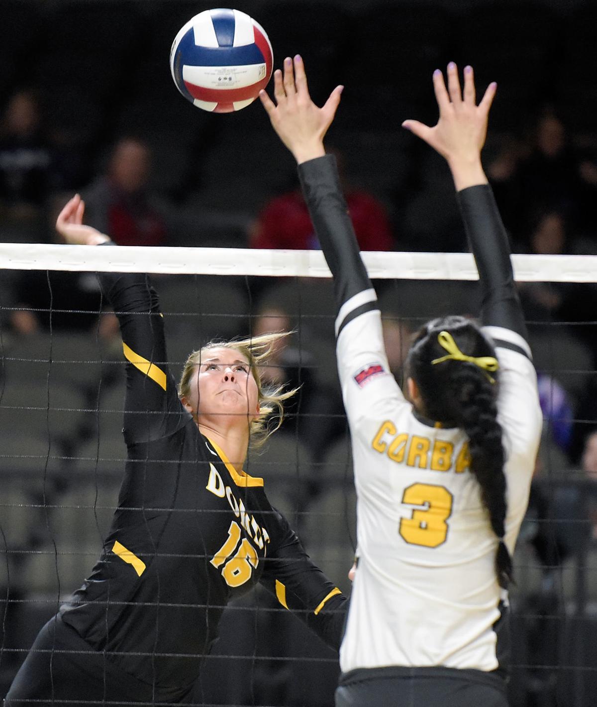 Photos Northwestern, Dordt, Morningside at NAIA Volleyball Day Two